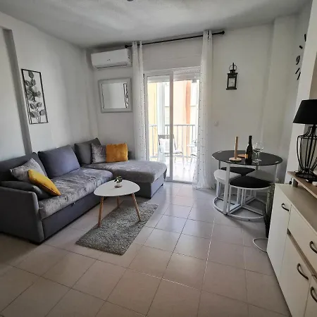 Maximo La Mata Apartment